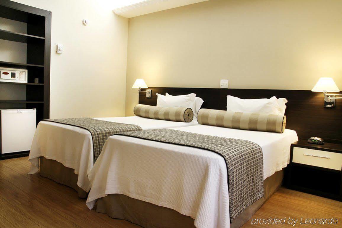 Hotel Everest Rio 4*